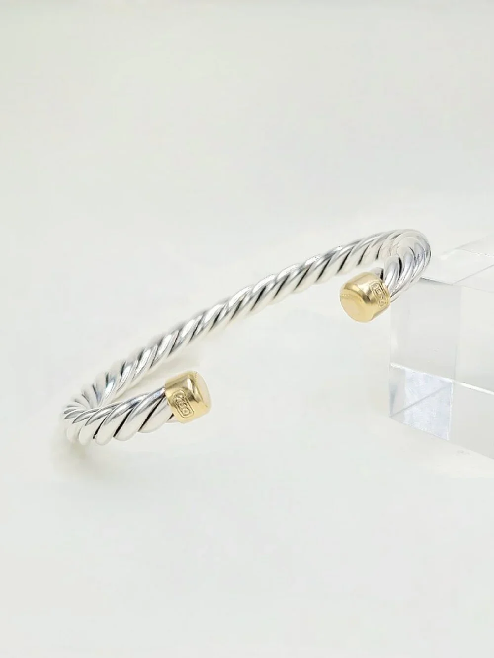 David Yurman Cable Cuff Bracelet w/ Sterling Silver & 18K Yellow Gold - Medium